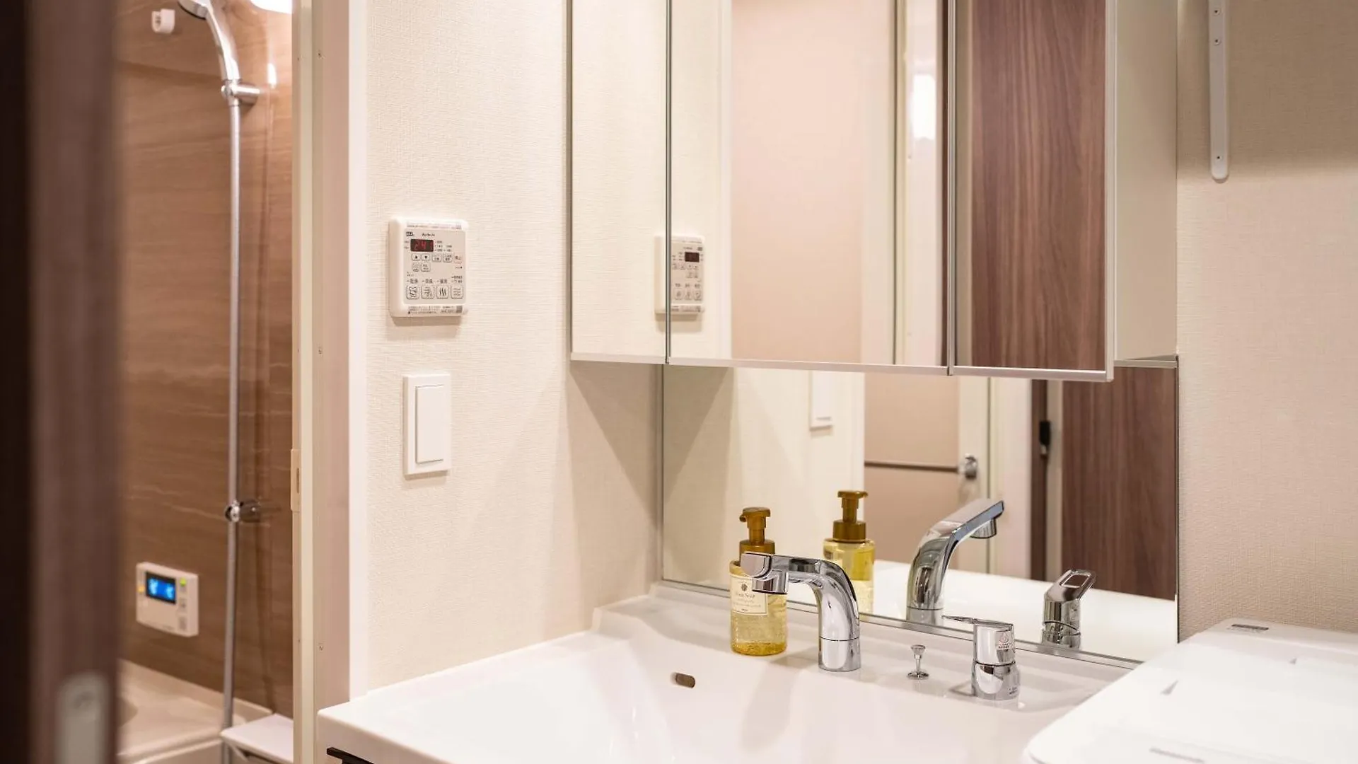 Apartment Hotel 11 Higashi Umeda Osaka
