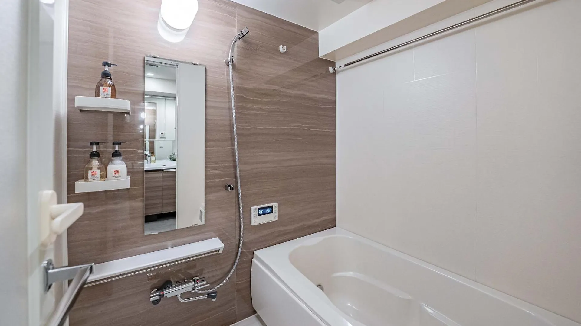 Apartment Hotel 11 Higashi Umeda Osaka